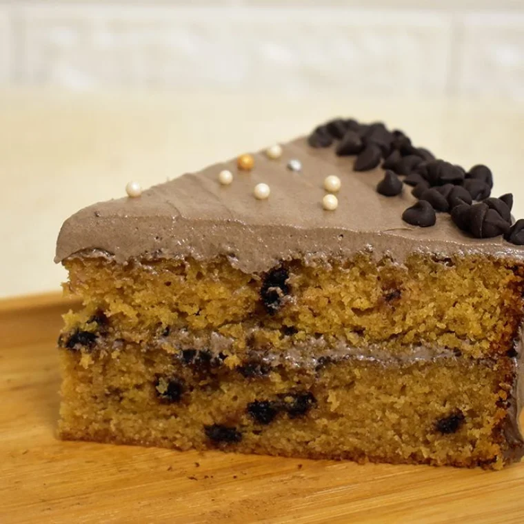 Stefanies Cooking Spot: Chocolate Chip Cake